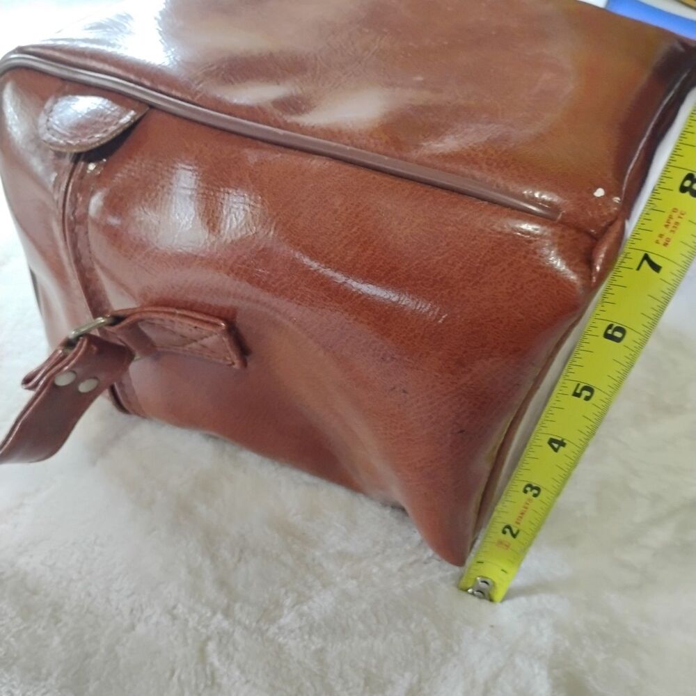 Vintage Brown Faux Leather Camera Bag Crossbody Case Taiwan 70s Gear Travel 9x9 - Picture 14 of 16